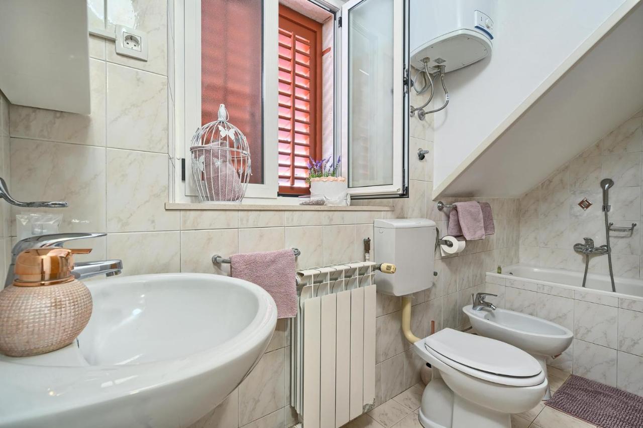 Couple'S Getaway In The Center Of Hvar W/Sea View Hvar Town Exterior photo